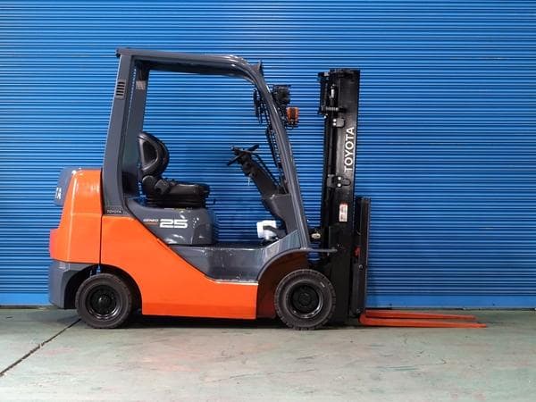 Forklift — Auction (lot 1207-6295010)