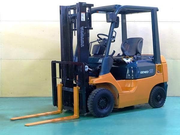 Forklift — Auction (lot 1207-6466794)