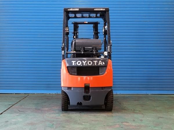 Forklift — Auction (lot 1207-6466806)