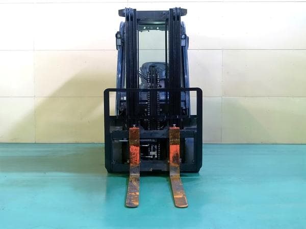 Forklift — Auction (lot 1207-6466807)