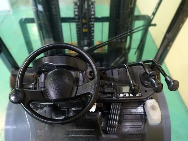 Forklift — Auction (lot 1207-6466807)
