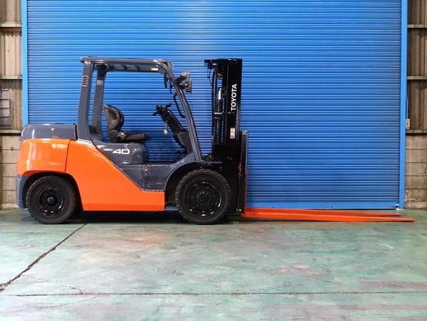 Forklift — Auction (lot 1207-6466836)