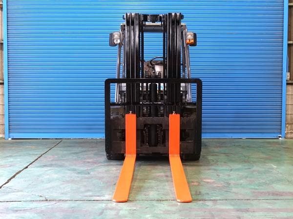 Forklift — Auction (lot 1207-6466836)