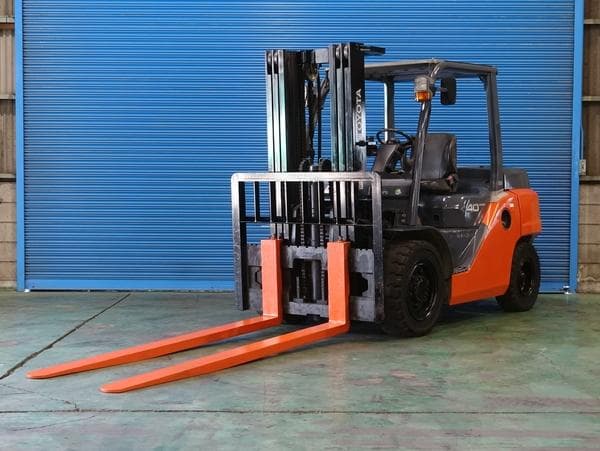 Forklift — Auction (lot 1207-6466836)