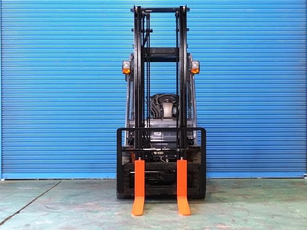 Forklift — Auction (lot 1207-6466857)