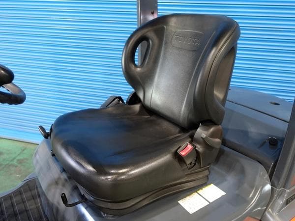 Forklift — Auction (lot 1207-6466857)