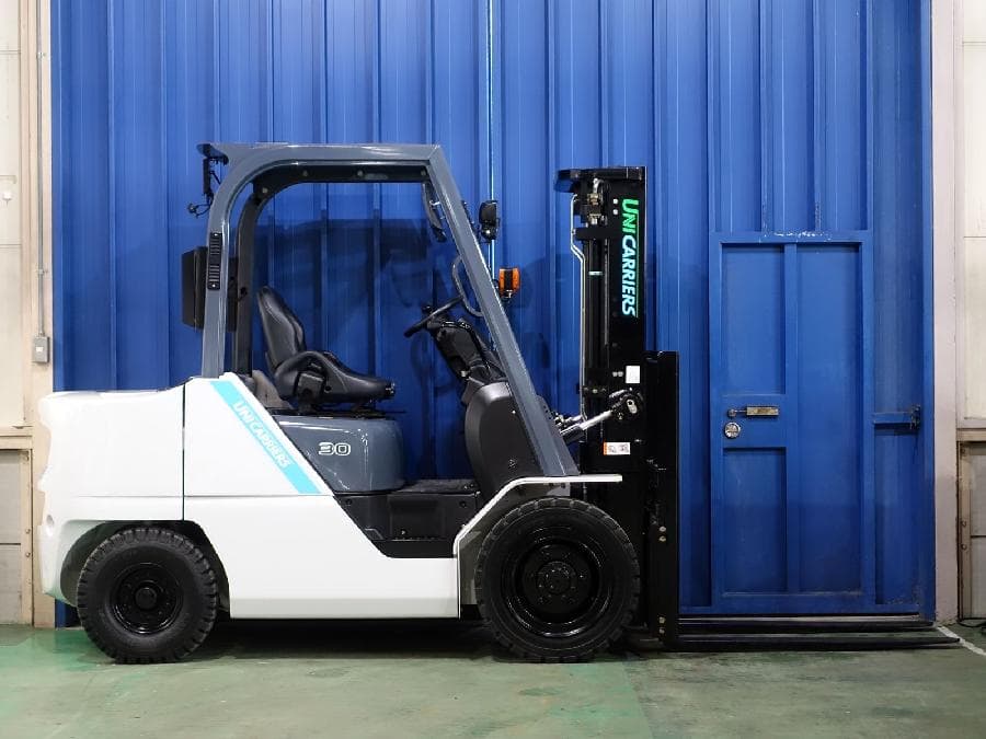 Forklift — Auction (lot 1207-6466921)