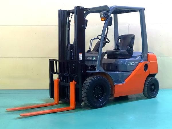 Forklift — Auction (lot 1207-6467124)