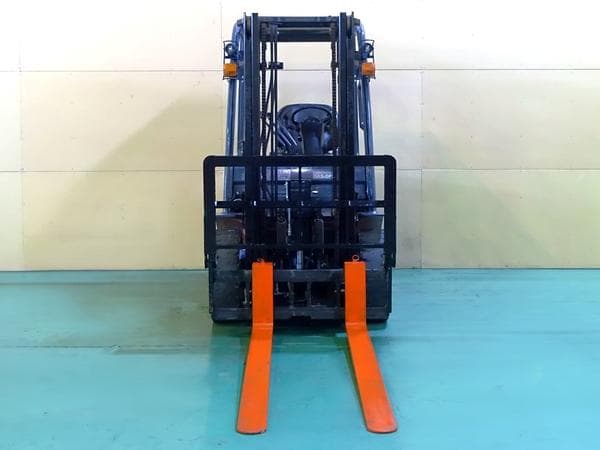 Forklift — Auction (lot 1207-6467255)
