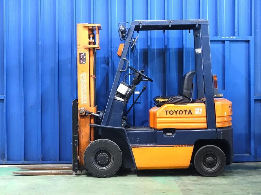 Forklift — Auction (lot 1207-6467263)