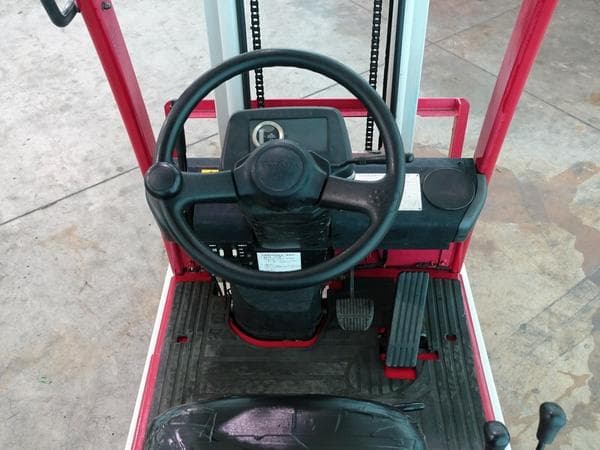 Battery Forklift — Auction (lot 1207-6467449)