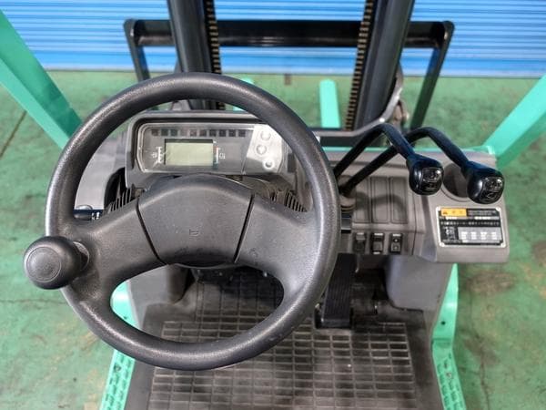 Forklift — Auction (lot 1207-6468532)