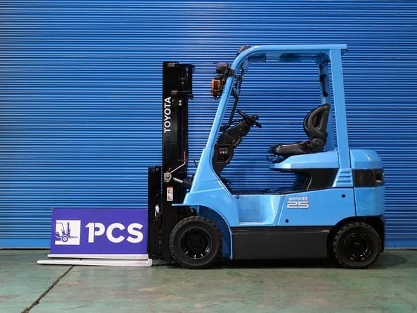 Battery Forklift — Auction (lot 1207-6468545)
