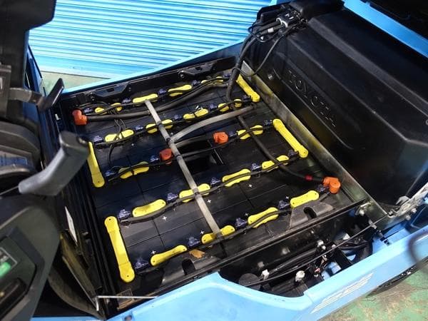 Battery Forklift — Auction (lot 1207-6468545)