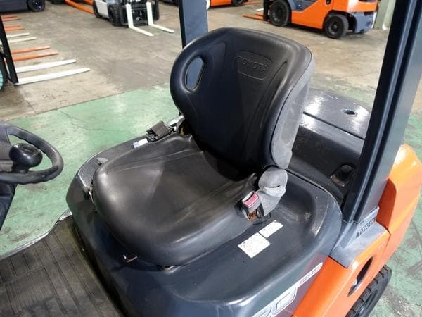 Forklift — Auction (lot 1207-6468546)