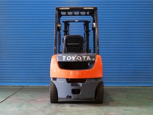 Forklift — Auction (lot 1207-6469540)