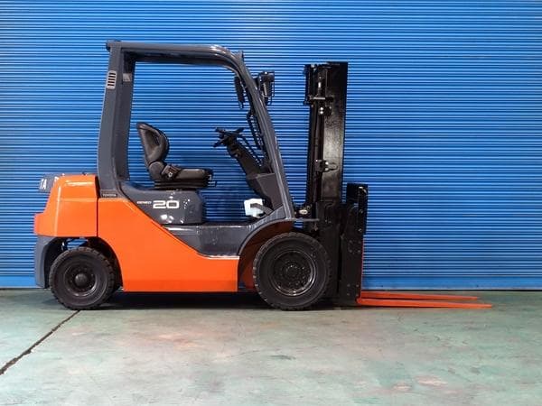 Forklift — Auction (lot 1207-6469624)