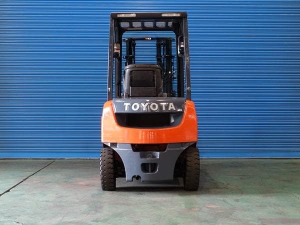 Forklift — Auction (lot 1207-6469624)