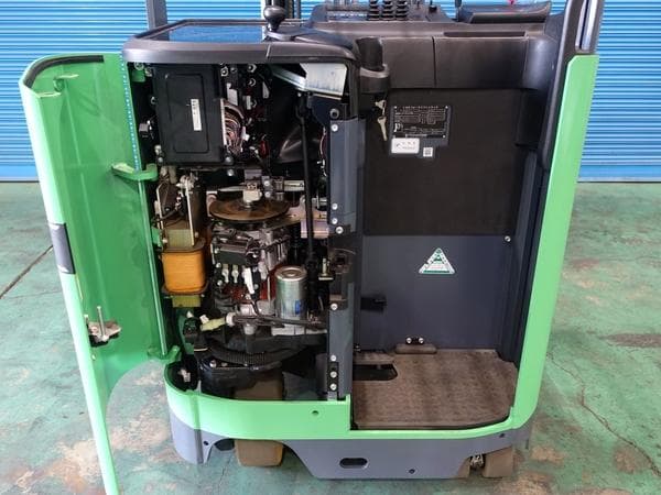 Reach Forklift — Auction (lot 1207-6469655)