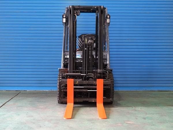 Forklift — Auction (lot 1207-6469701)