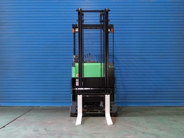 Reach Forklift — Auction (lot 1207-6470344)