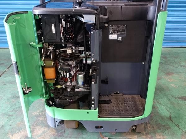 Reach Forklift — Auction (lot 1207-6470344)
