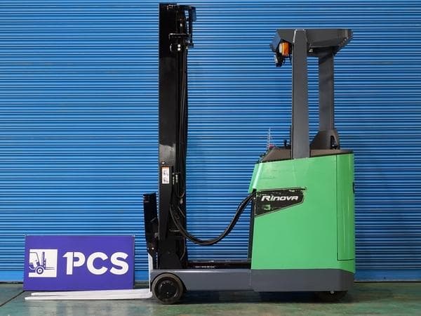 Reach Forklift — Auction (lot 1207-6471468)