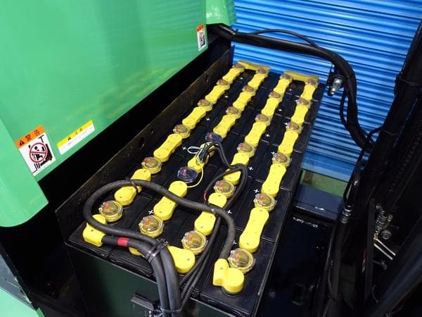 Reach Forklift — Auction (lot 1207-6471468)