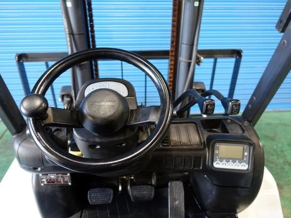 Forklift — Auction (lot 1207-6471536)