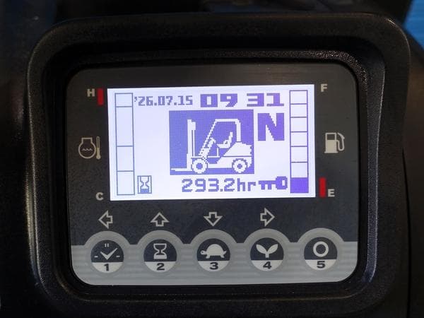Forklift — Auction (lot 1207-6471536)