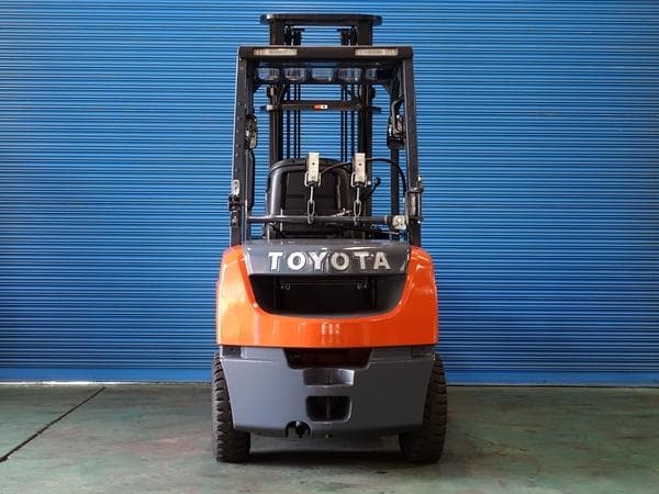 Forklift — Auction (lot 1207-6471565)