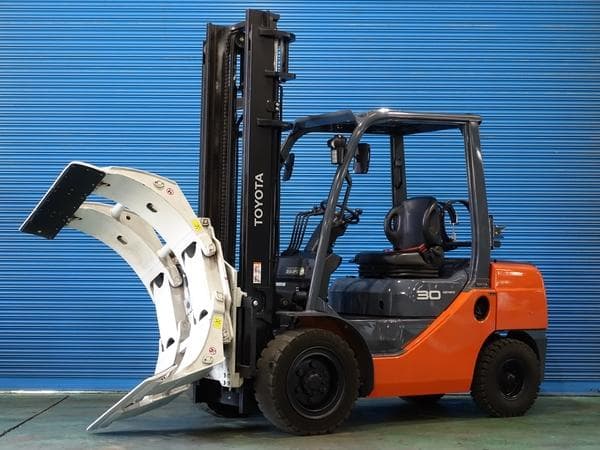 Forklift — Auction (lot 1207-6471565)