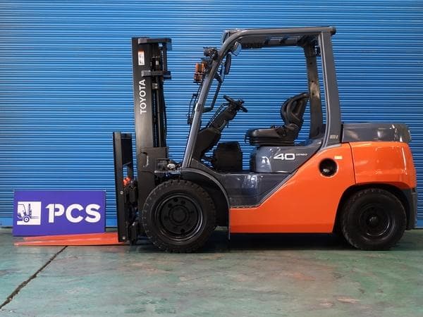 Forklift — Auction (lot 1207-6474099)
