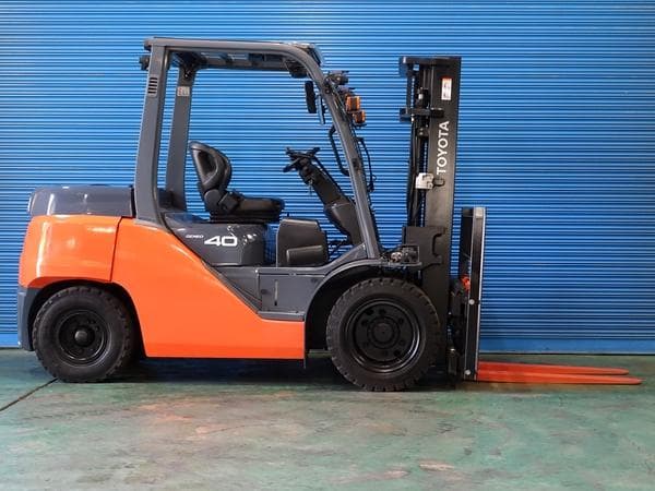 Forklift — Auction (lot 1207-6474099)