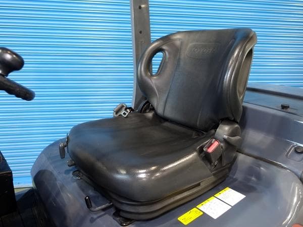 Forklift — Auction (lot 1207-6474099)