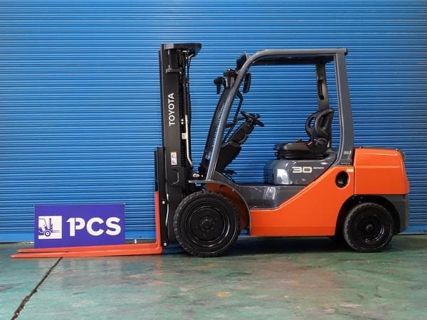 Forklift — Auction (lot 1207-6474108)