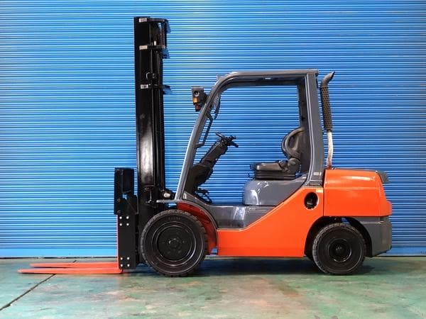 Forklift — Auction (lot 1207-6474114)
