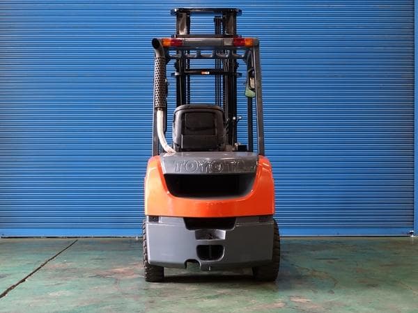 Forklift — Auction (lot 1207-6474114)
