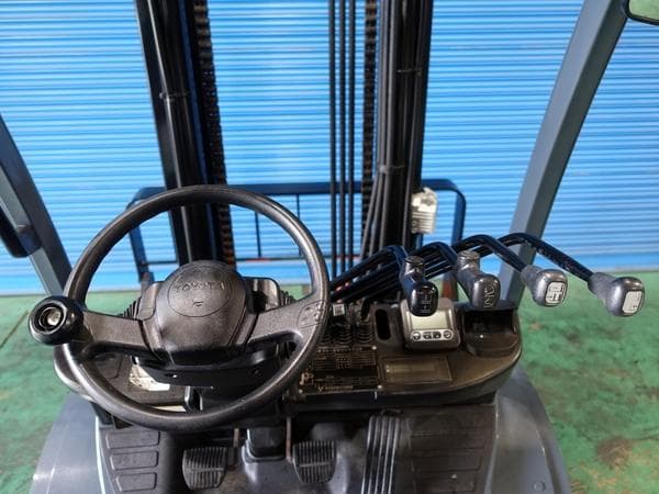 Forklift — Auction (lot 1207-6474114)
