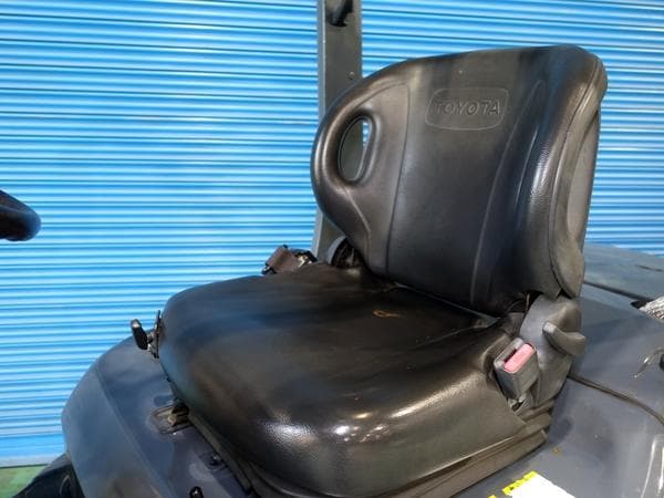 Forklift — Auction (lot 1207-6474114)