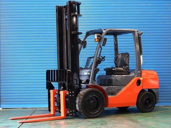 Forklift — Auction (lot 1207-6474114)