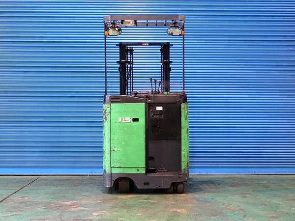 Reach Forklift — Auction (lot 1207-6474139)