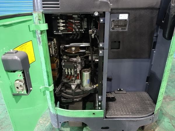 Reach Forklift — Auction (lot 1207-6474139)