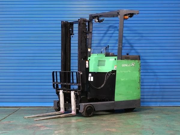 Reach Forklift — Auction (lot 1207-6474139)