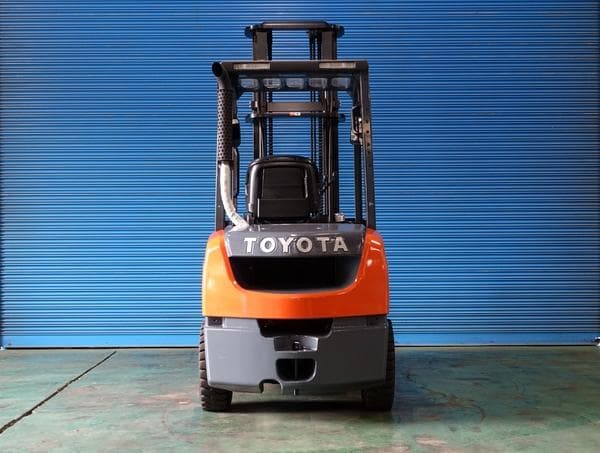 Forklift — Auction (lot 1207-6474140)