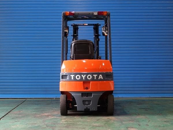 Battery Forklift — Auction (lot 1207-6474150)