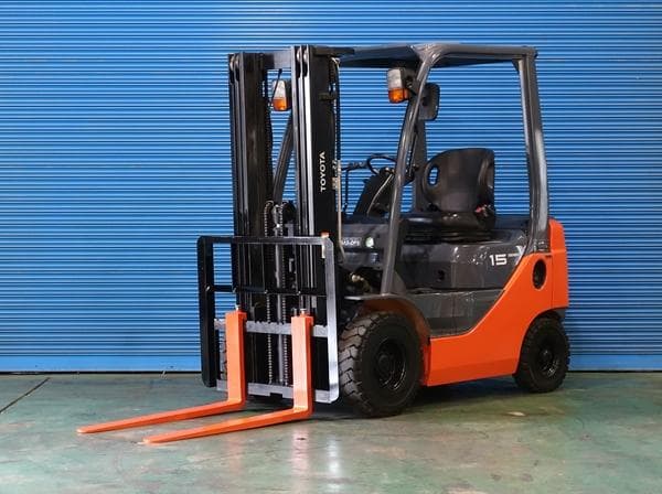 Forklift — Auction (lot 1207-6481044)