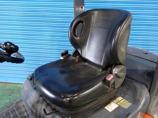 Forklift — Auction (lot 1207-6481099)