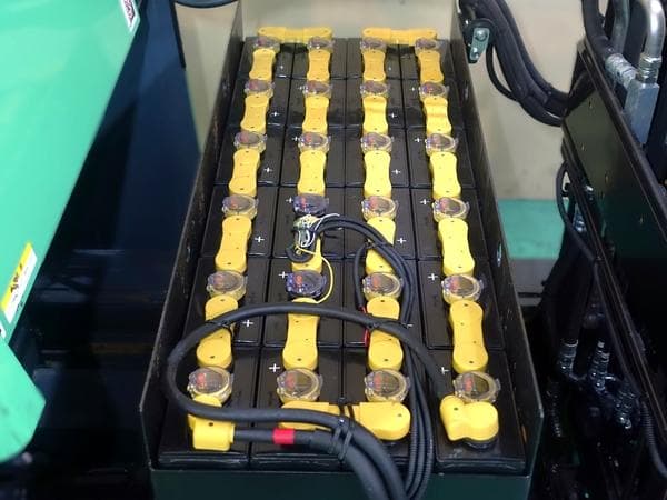 Reach Forklift — Auction (lot 1207-6482142)