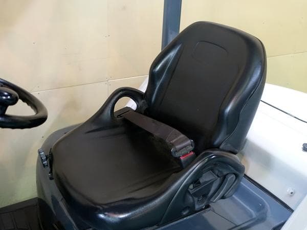 Forklift — Auction (lot 1207-6483923)
